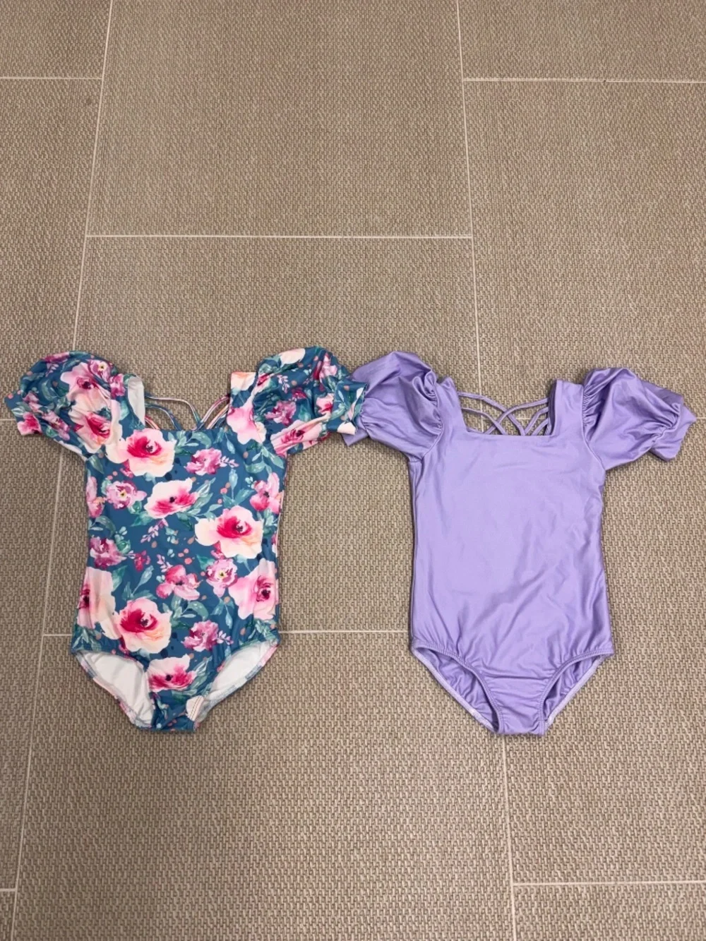 Cheeky Plum Puff Sleeve Leotard Bundle, 5t. Great condition.